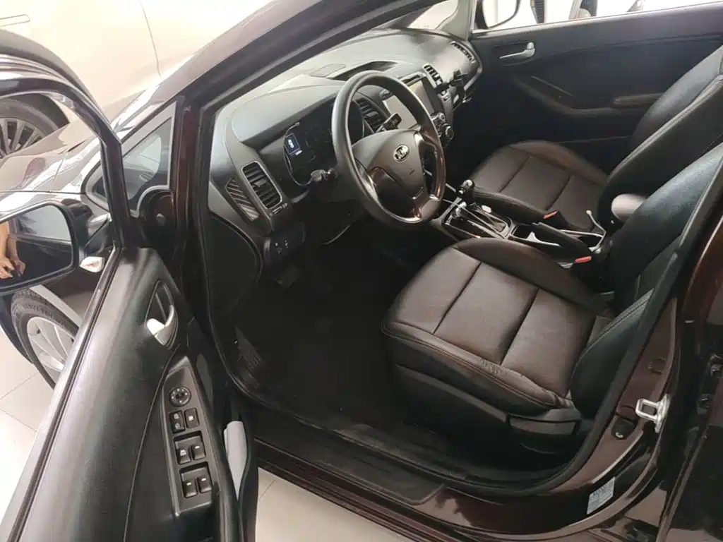 Kia K3 — миниатюра 16