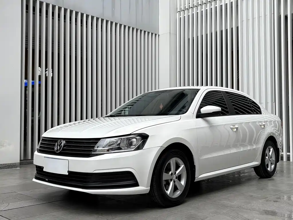 Volkswagen Lavida 2015