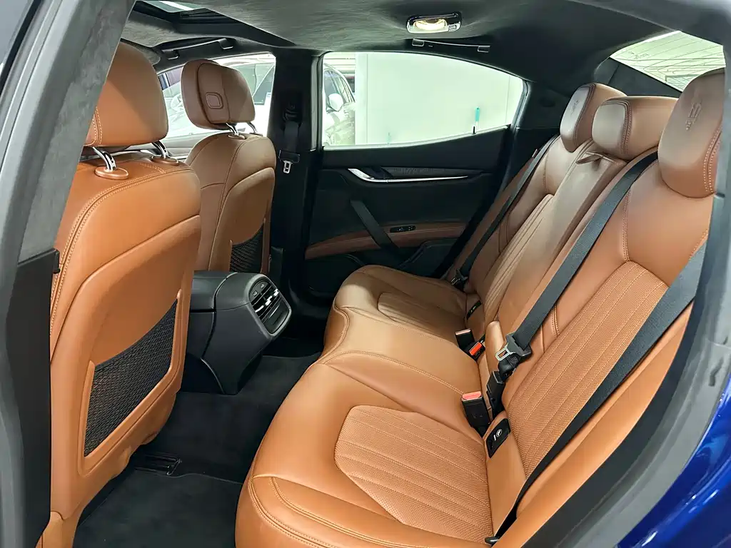 Maserati Ghibli — миниатюра 15