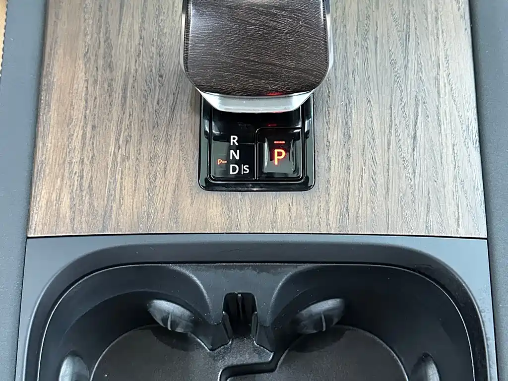 LAND ROVER DISCOVER SPORTS