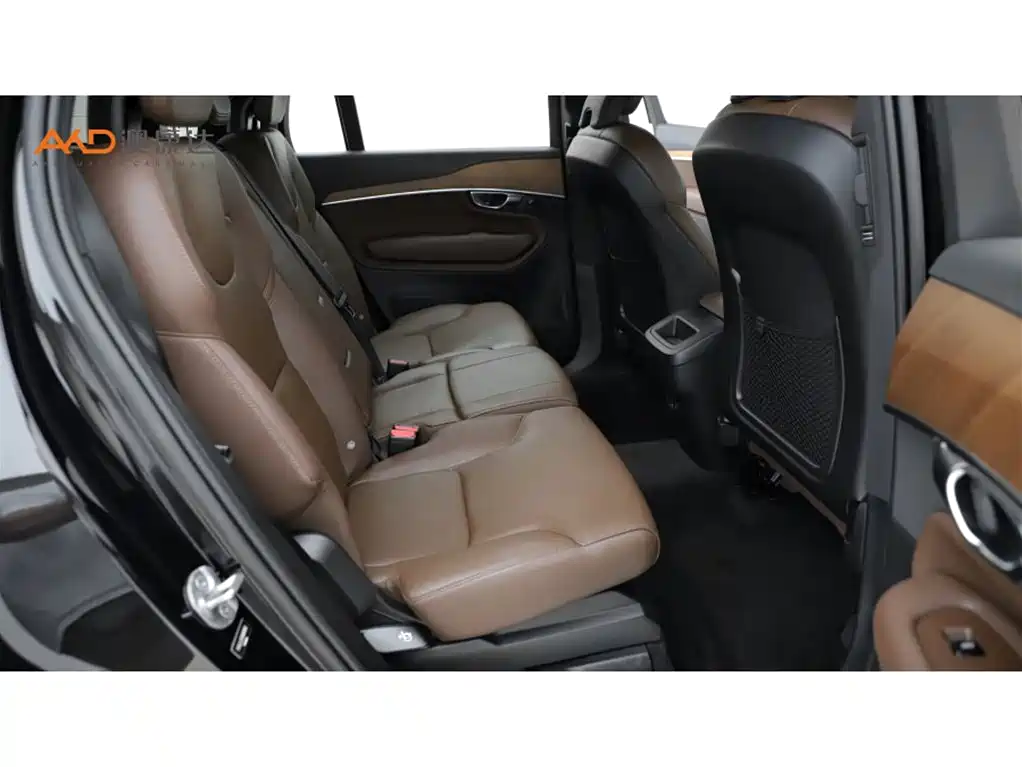 Volvo XC90 2022 B5 Luxury 5 мест