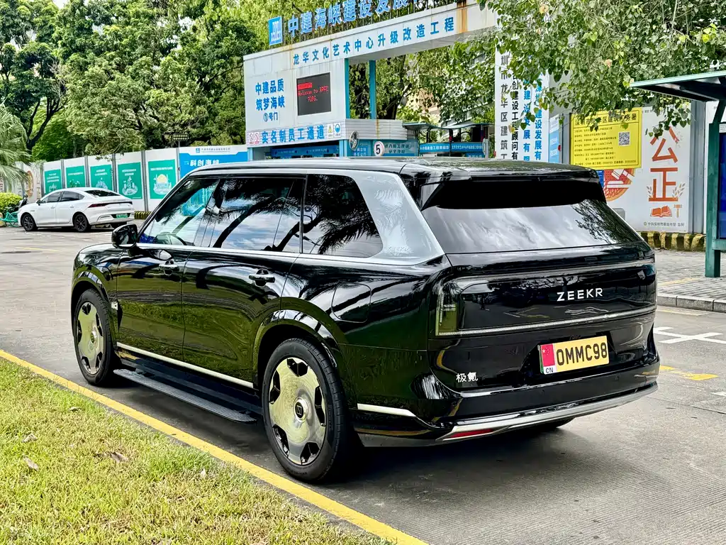 Zeekr 9X — миниатюра 6