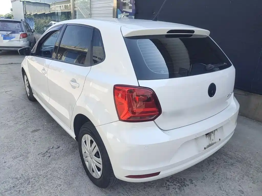 Volkswagen Polo — миниатюра 5
