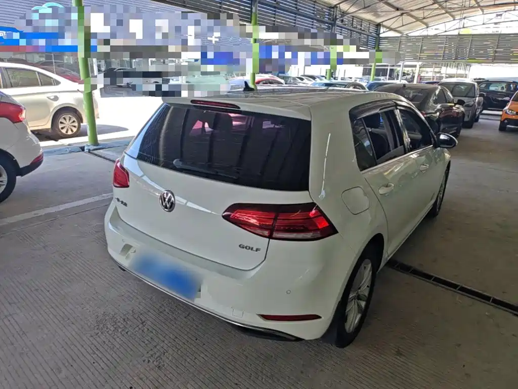 Volkswagen Golf — миниатюра 7