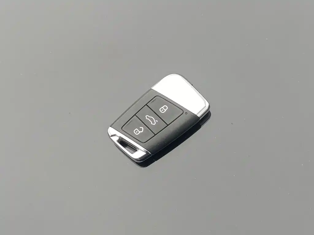 Volkswagen Passat — миниатюра 13