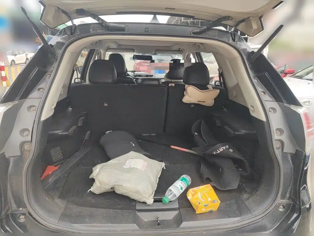 Nissan X-Trail — миниатюра 20