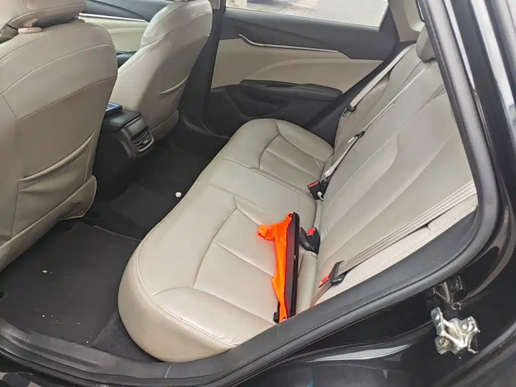 Buick Excelle — миниатюра 17