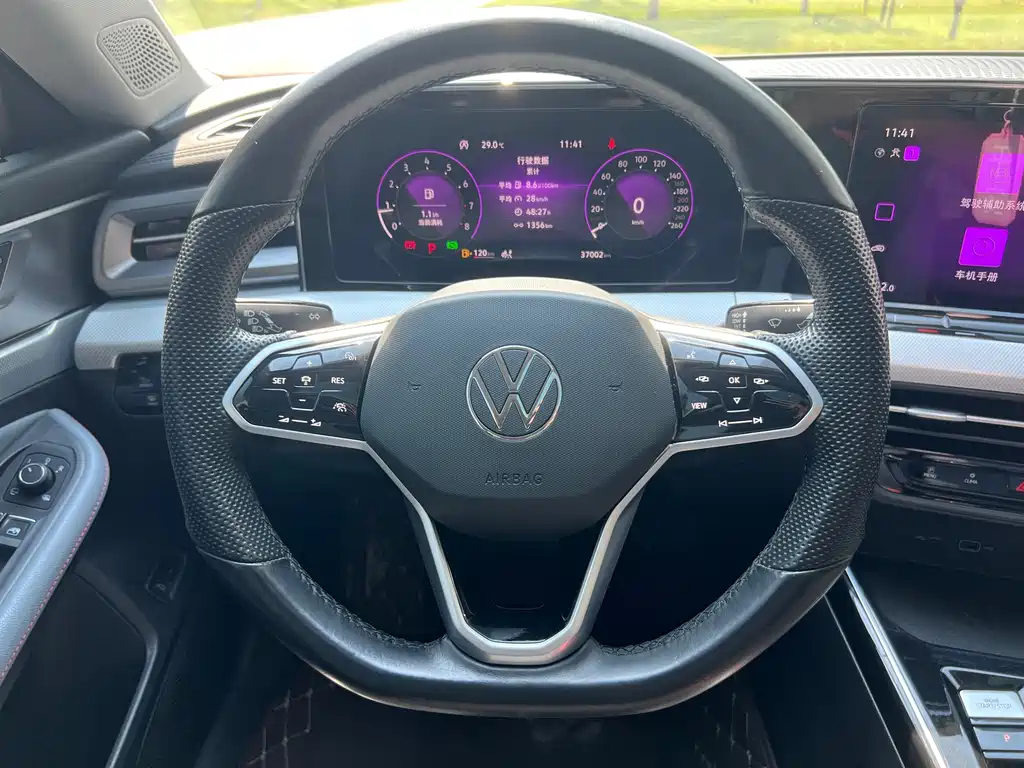 Volkswagen Lamando — миниатюра 14
