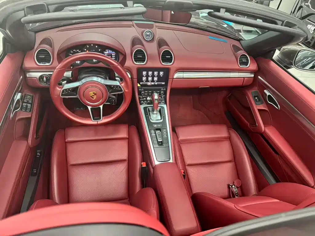 Porsche 718 2022 Boxster 2.0T