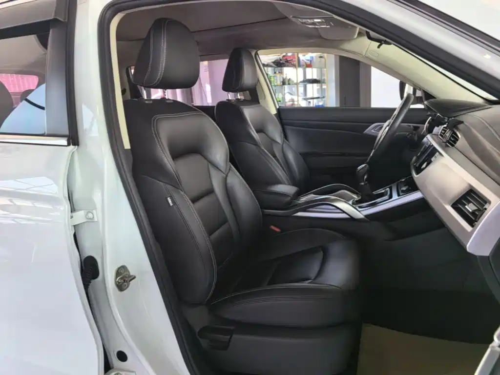 Geely Boyue — миниатюра 25