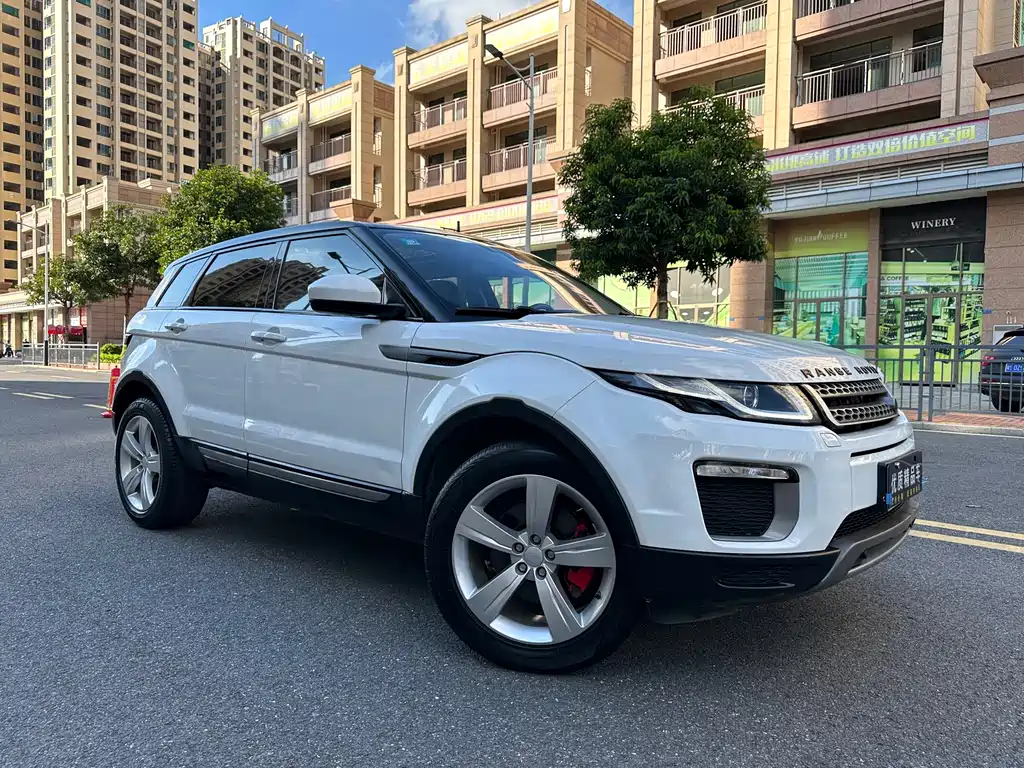 Land Rover Evoque — миниатюра 2