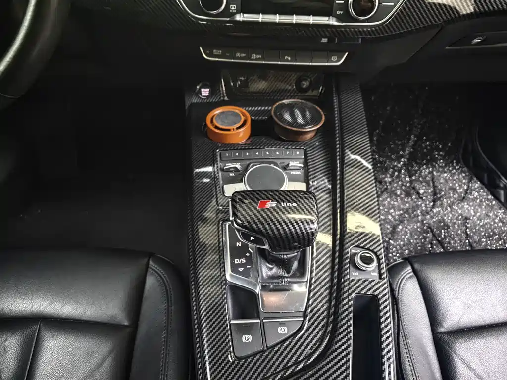 Audi A4L — миниатюра 9