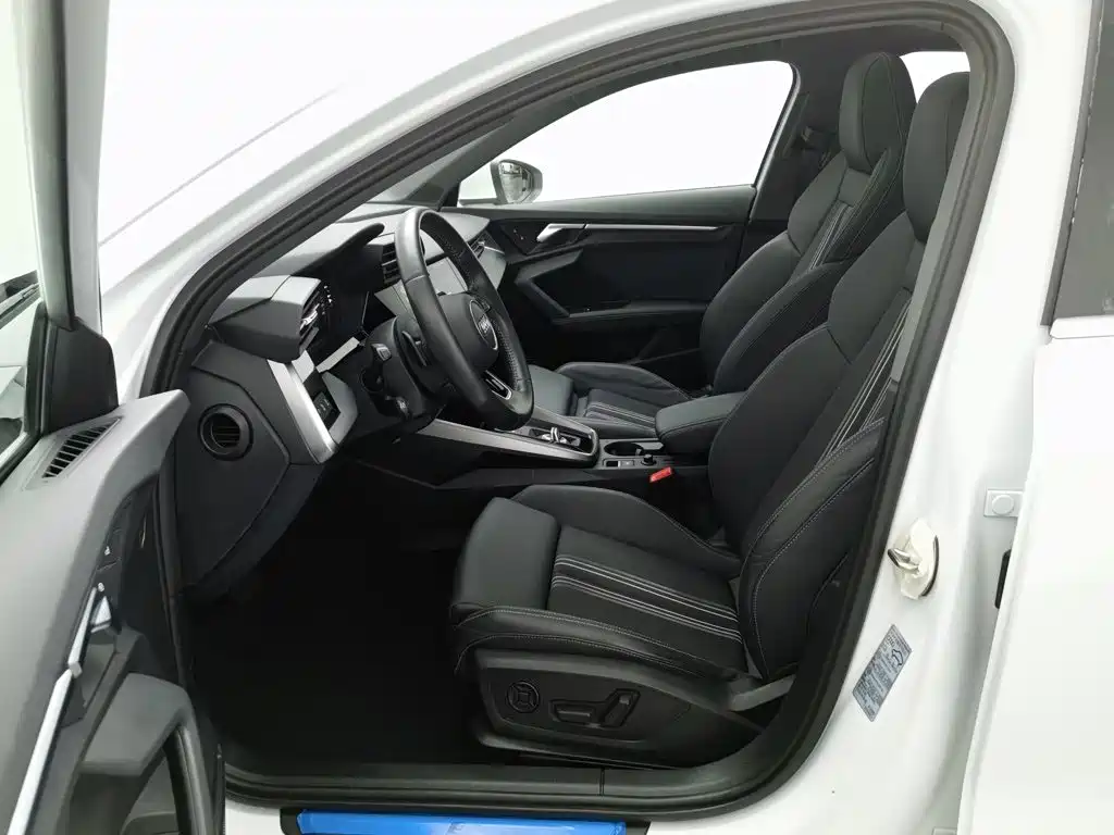 Audi A3 — миниатюра 10