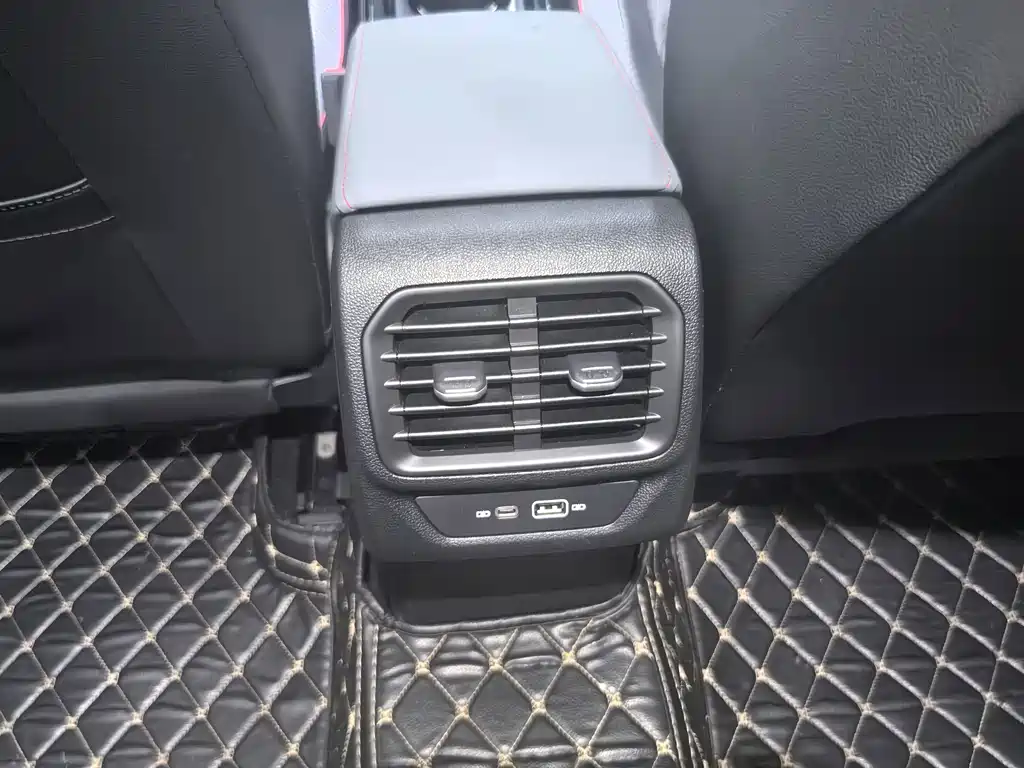 Volkswagen Lamando — миниатюра 17