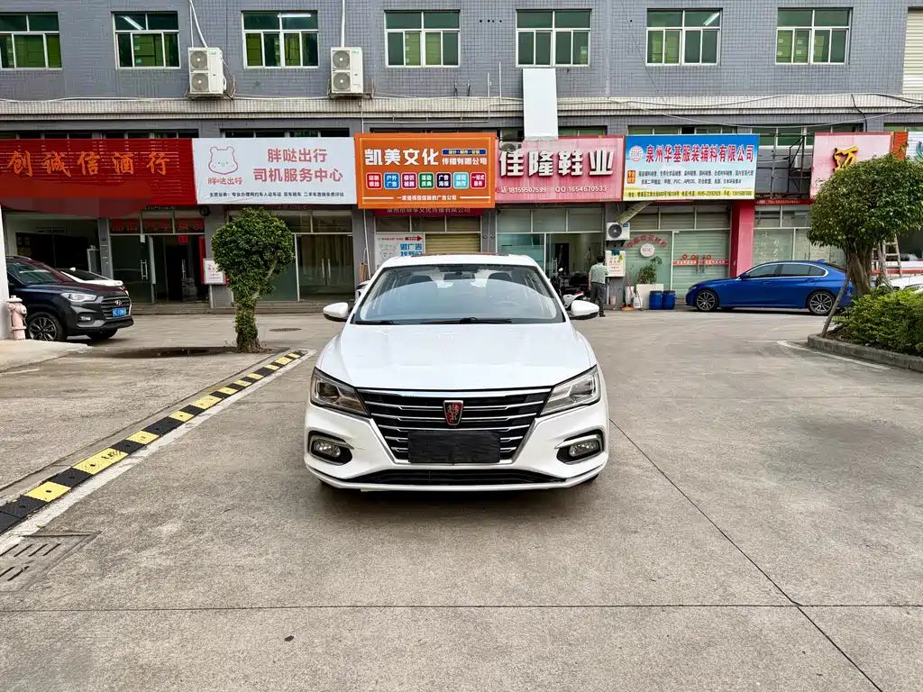 Roewe i5 2020 1.5L AT 4G