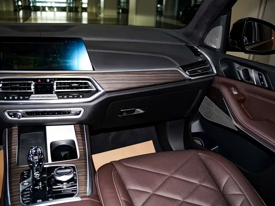 BMW X5 — миниатюра 28