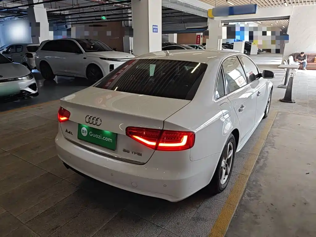 Audi A4L — миниатюра 7