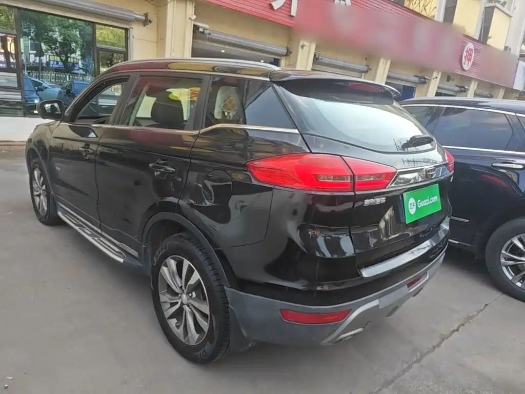 Geely Boyue — миниатюра 5
