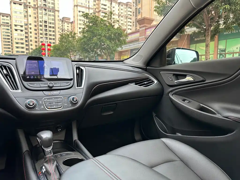 Chevrolet Malibu XL — миниатюра 24