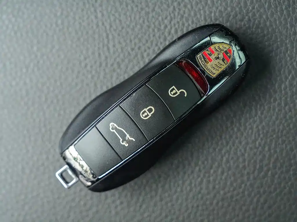 Porsche Macan — миниатюра 9