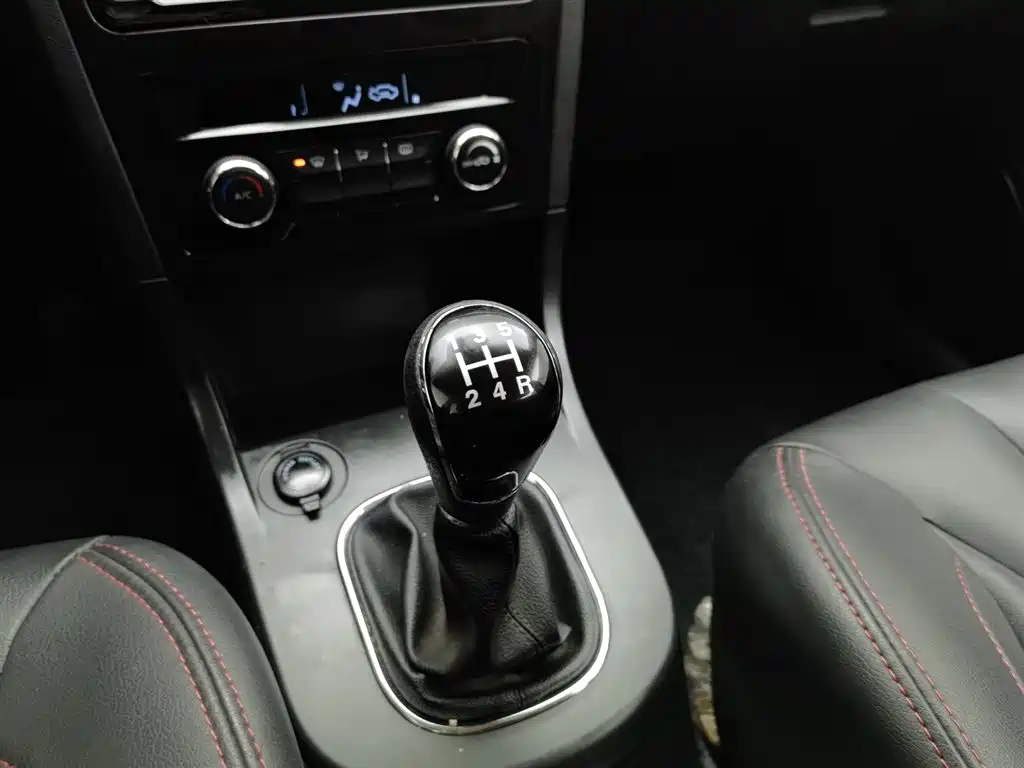 DONGFENG SCENERY 370