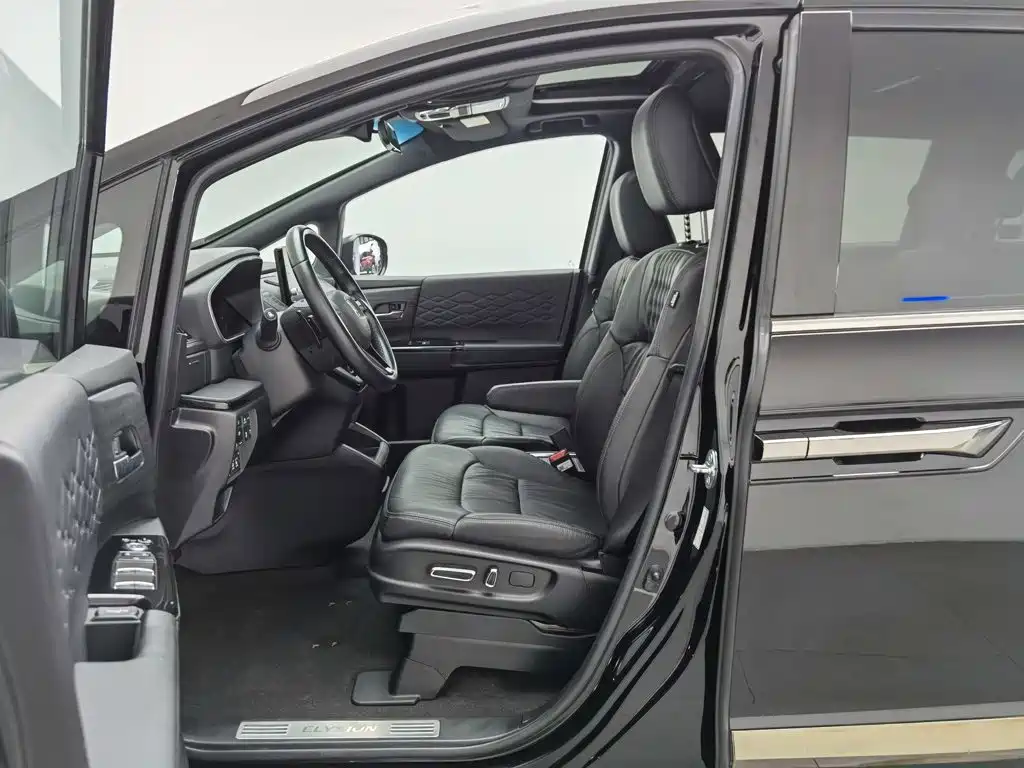 Honda Elysion — миниатюра 10