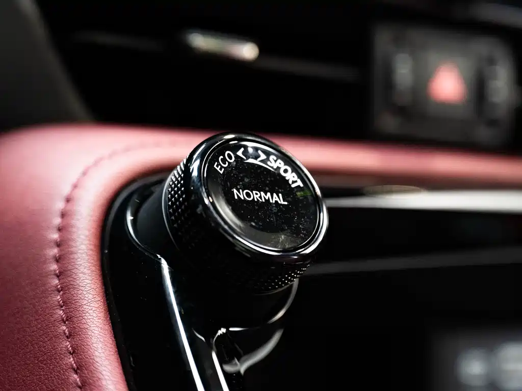 Lexus NX — фотографии объявления, Фото 20