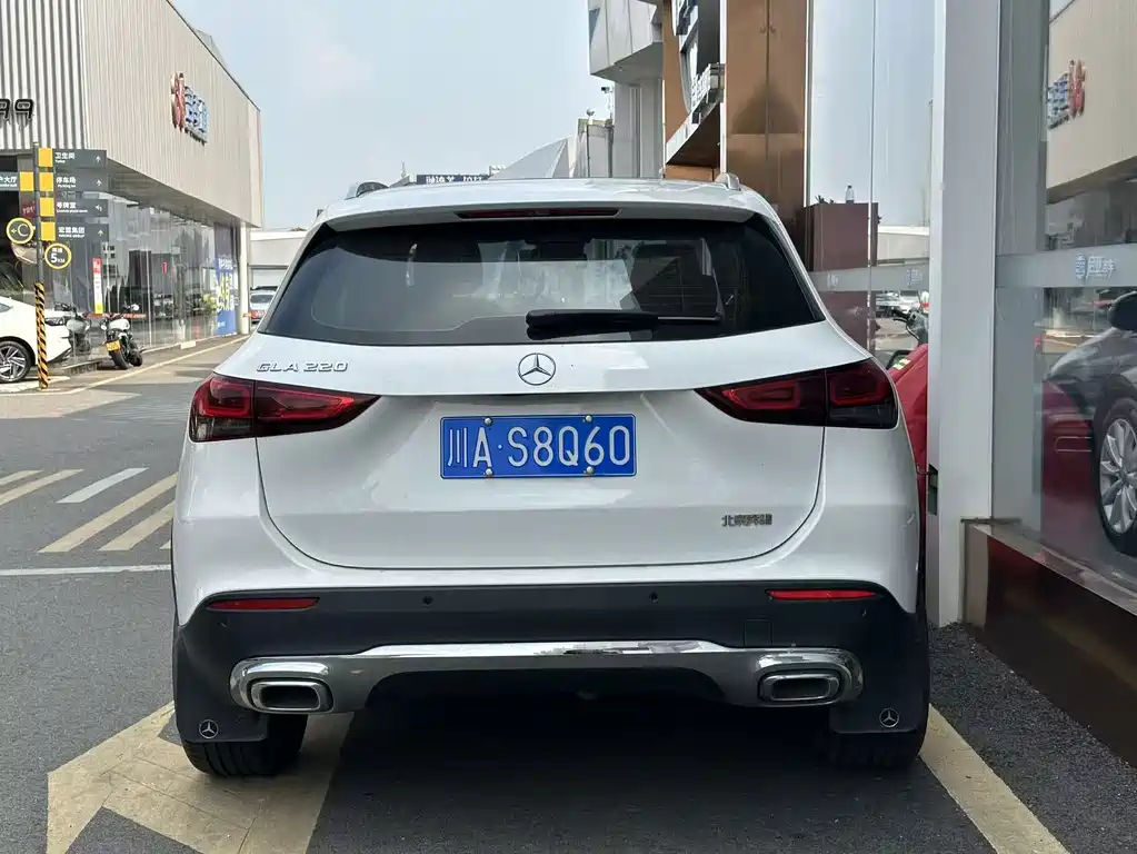 Mercedes-Benz GLA — миниатюра 4