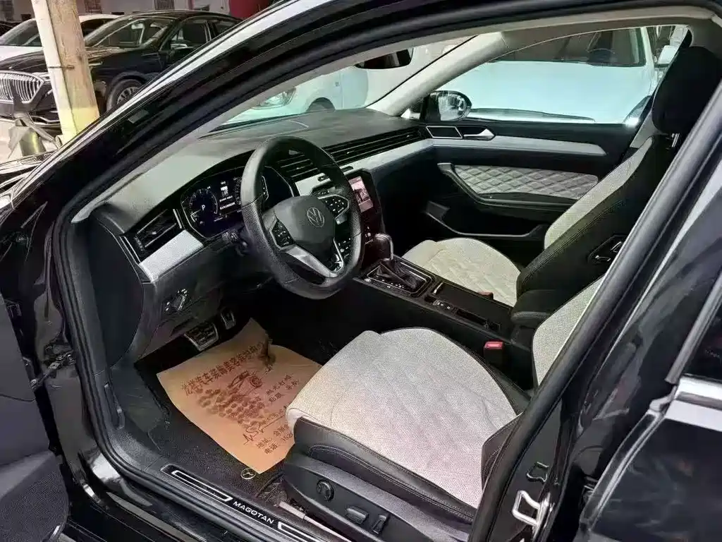 Volkswagen Magotan — миниатюра 4