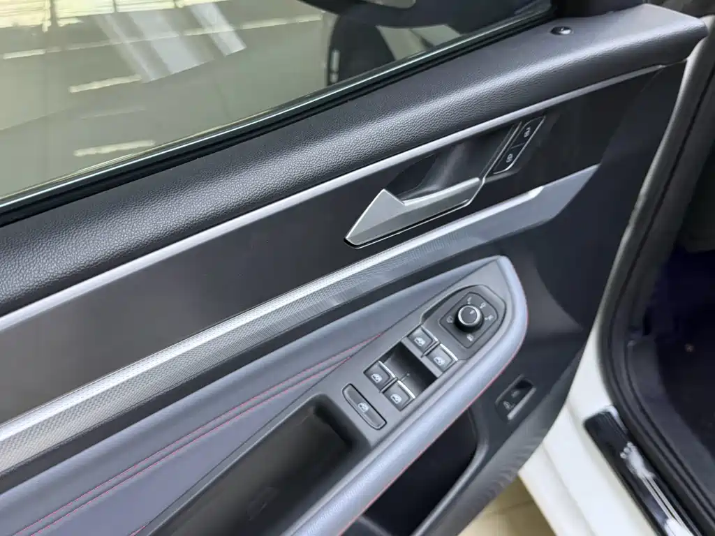 Volkswagen Lamando 2023 L 280TSI DSG