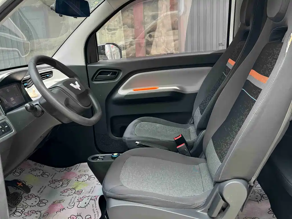 Wuling MINIEV — миниатюра 3