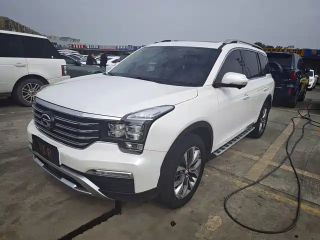 GAC TRUMPCHI GS8 2017
