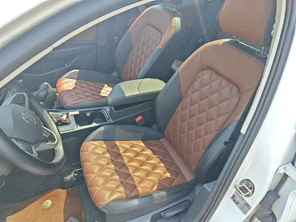 Volkswagen Sagitar — миниатюра 15