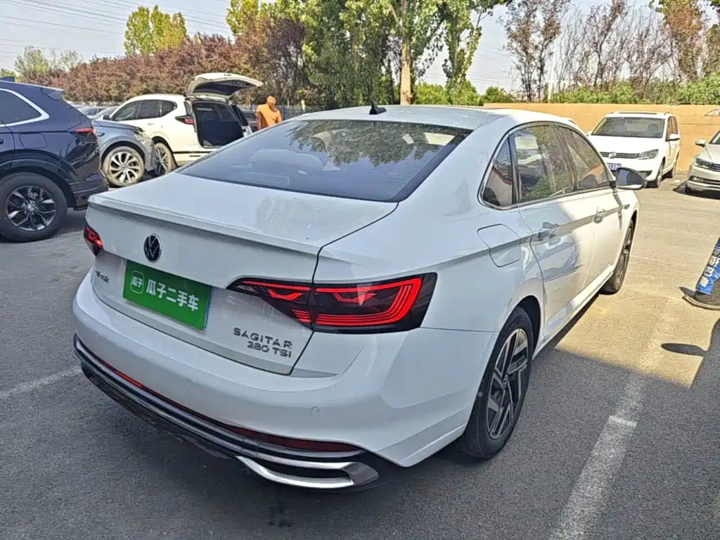 Volkswagen Sagitar — миниатюра 7