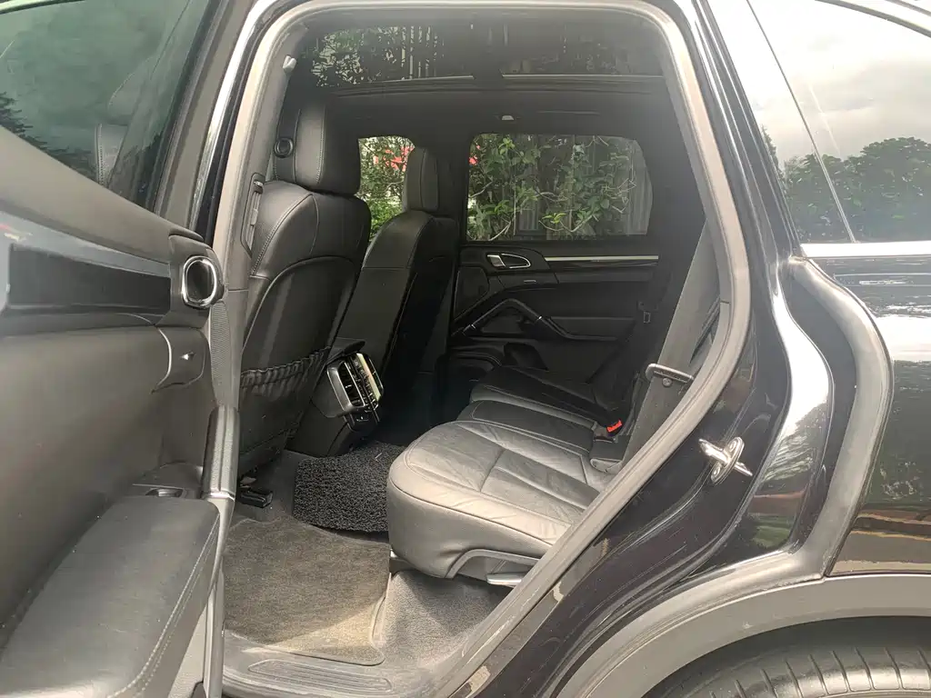 Porsche Cayenne 2011 Cayenne 3.0T