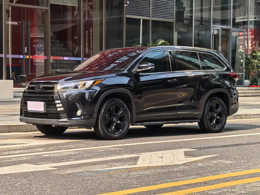 Toyota Highlander 2020