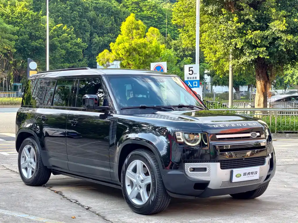 Land Rover Defender — миниатюра 3