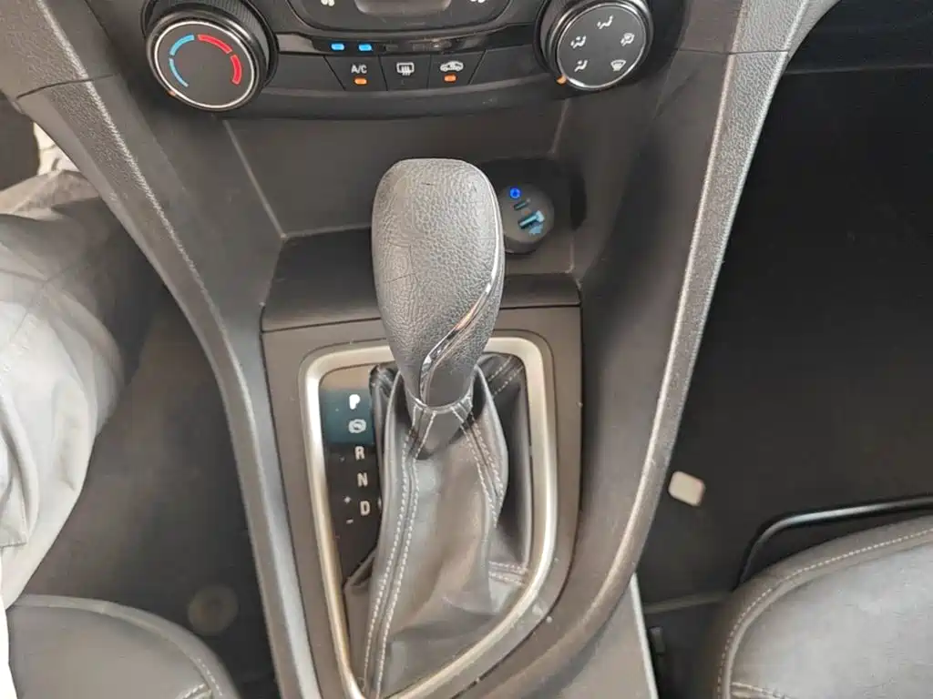 Buick Excelle — миниатюра 10