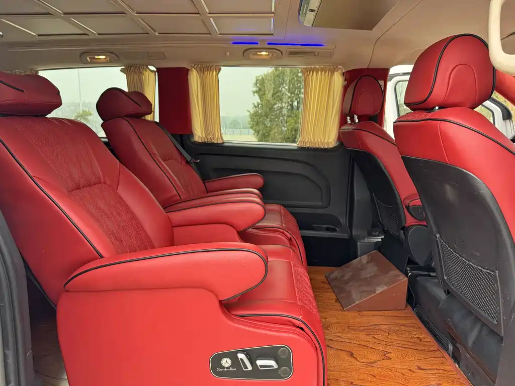 Mercedes-Benz Vito 2016 2.0T Elite