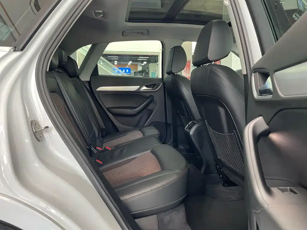 Audi Q3 — миниатюра 10