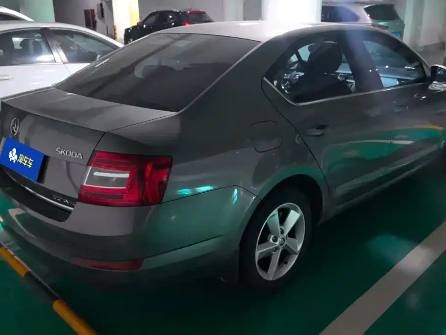 Skoda Octavia — миниатюра 3