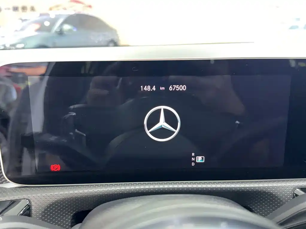 Mercedes-Benz A-Class — миниатюра 11