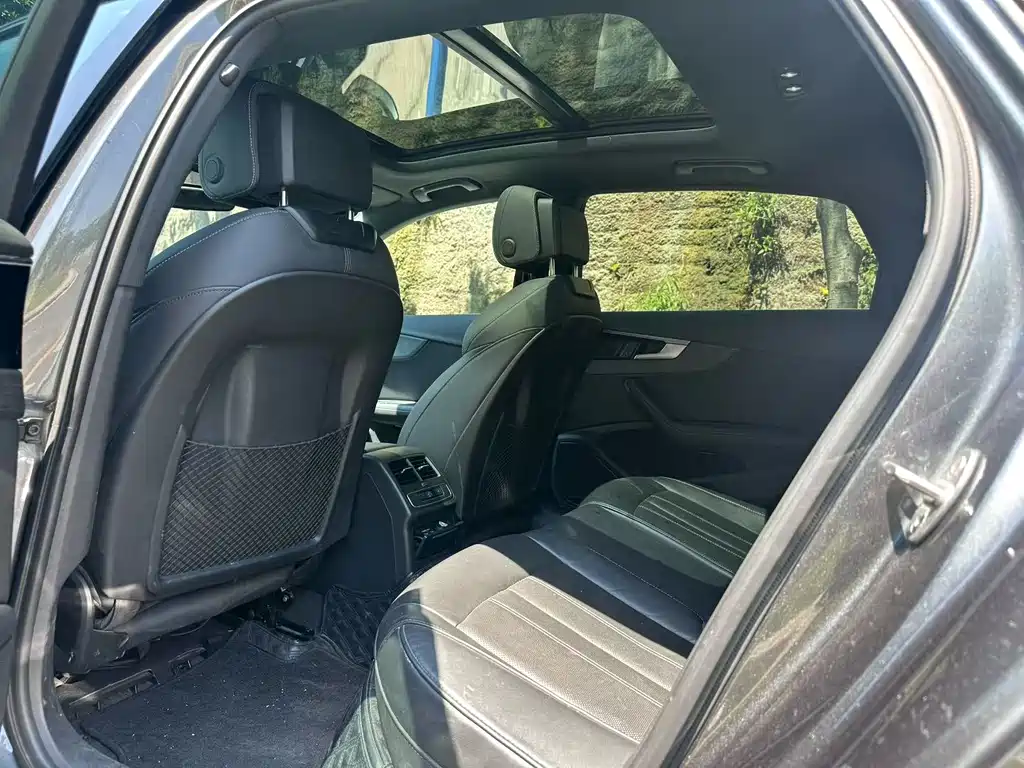 Audi A4L — миниатюра 5
