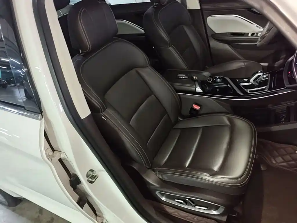 Geely Jia Ji New Energy — миниатюра 25