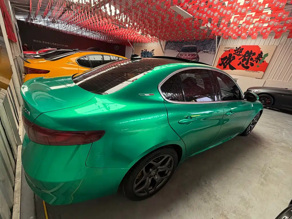 Alfa Romeo Giulia — миниатюра 10