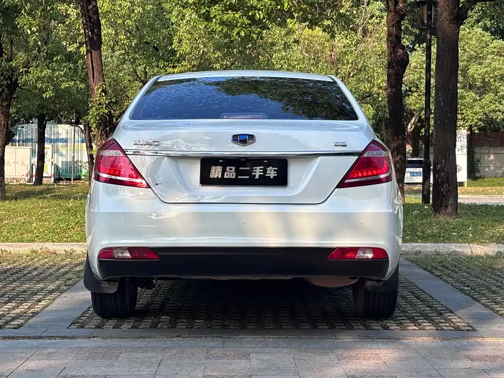 Geely Emgrand — миниатюра 7