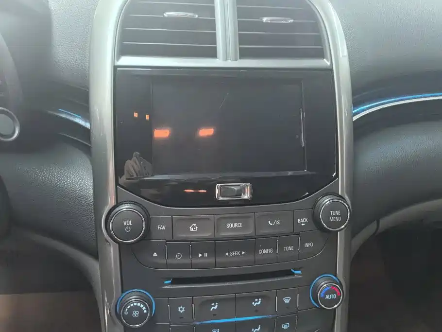 Chevrolet Malibu — миниатюра 13