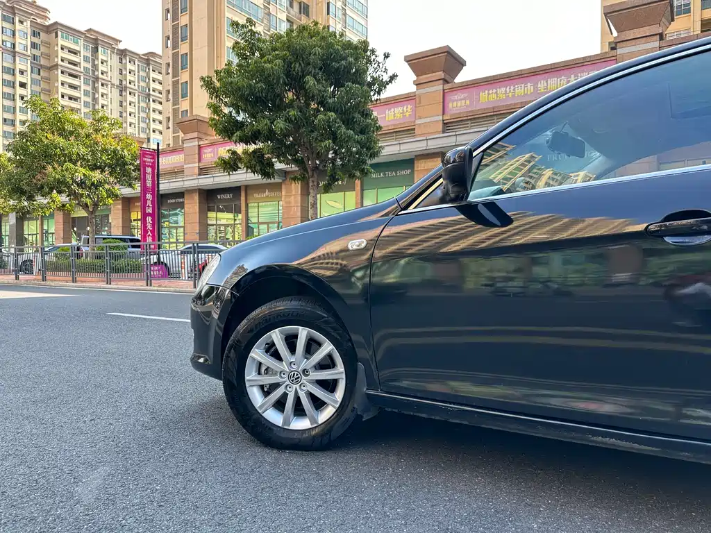 Volkswagen Bora — миниатюра 4