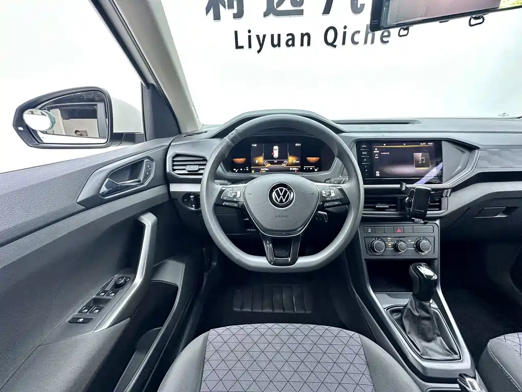 Volkswagen T-Cross — миниатюра 9