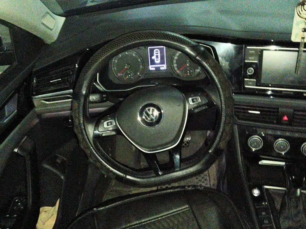 Volkswagen Sagitar — миниатюра 11